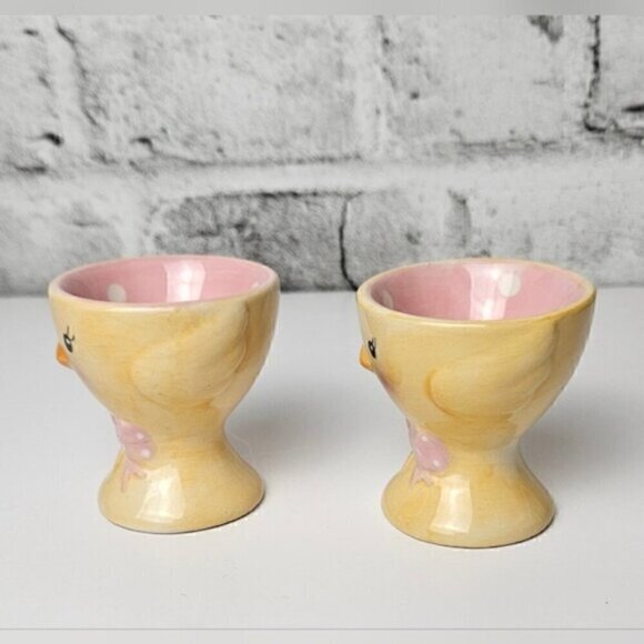 Vintage Chick Egg Cups – Pink Bow Ceramic Set of 2 | Kawaii Easter Decor - Picture 4 of 9